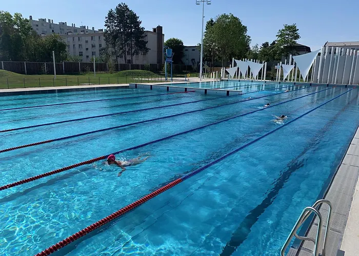 H'nkou Homestay szállás *